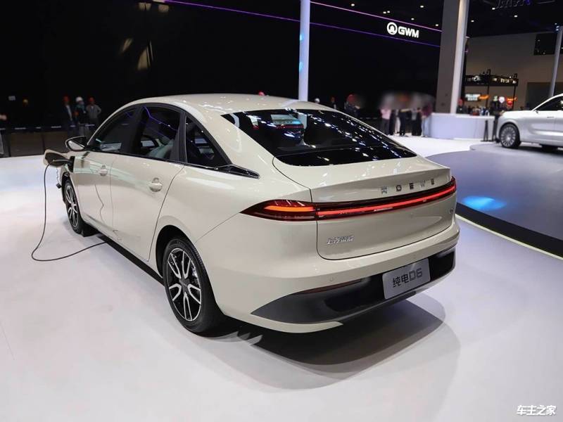 成都荣威D6最高降2.00万 仅7.98万可入手