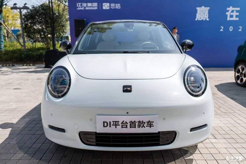 成都钇为3售价6.99万起 暂无优惠