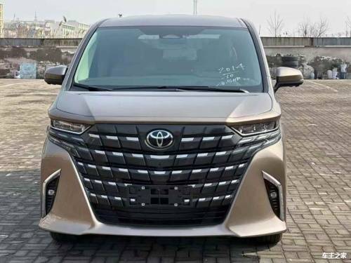 2025埃尔法最新行情 售价90万元起