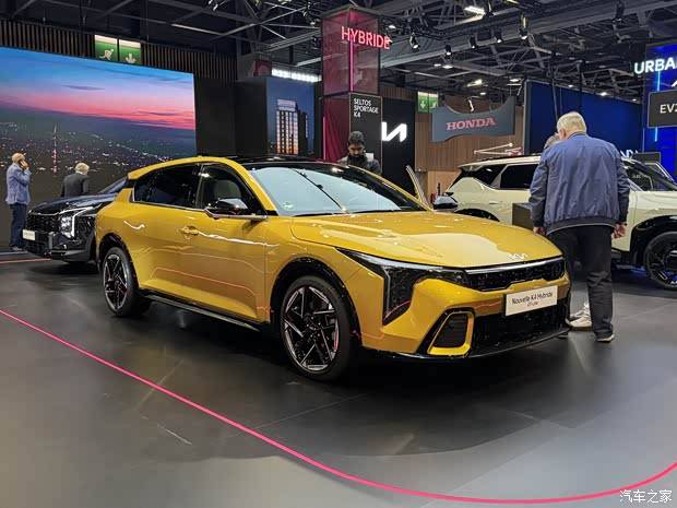 2026巴黎车展：起亚K4混动版首发 搭载GT-Line运动套件