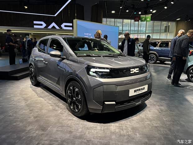 2026巴黎车展：两款新SUV！全新达契亚Spring与Striker首发亮相